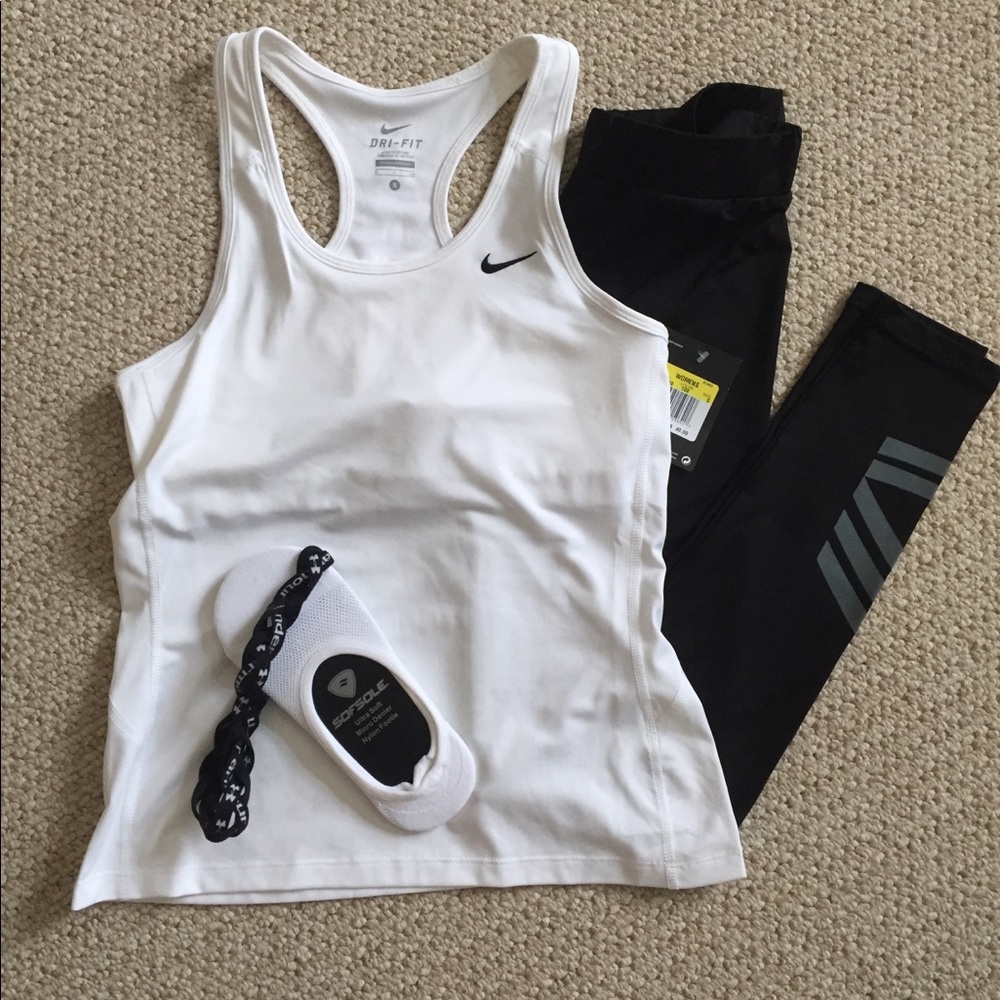 Athletic wear bundle 💕